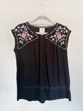Knox Rose Boho Embroidered Sleeveless Top Rayon